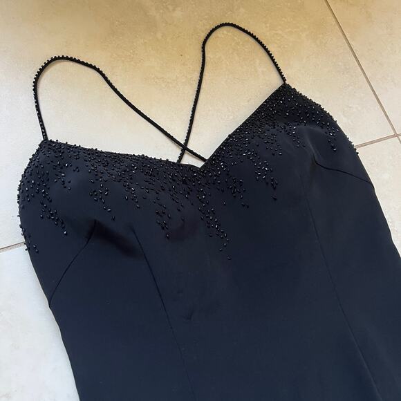 Cache Black Lace Beaded Crisscross Back Evening Formal Mermaid Dress Size 2 - Picture 3 of 15
